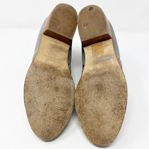 Marc by Marc Jacobs Suede Leather Chelsea Boots in Grey and Black Size 38 / US 8 - Picture 10 of 13